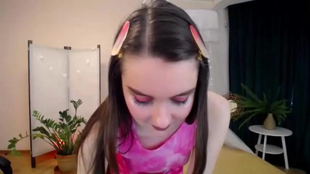 Image 12 of sweetintouch Stream on Chaturbate on 2 months ago