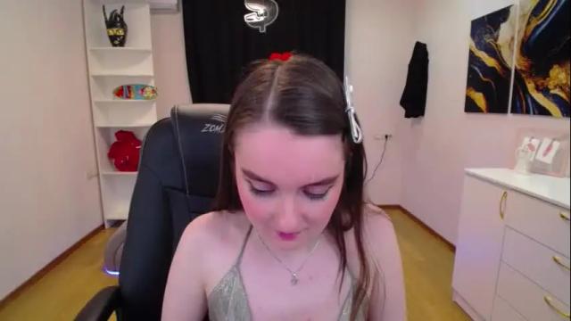 Image 11 of sweetintouch Stream on Chaturbate on 2 months ago