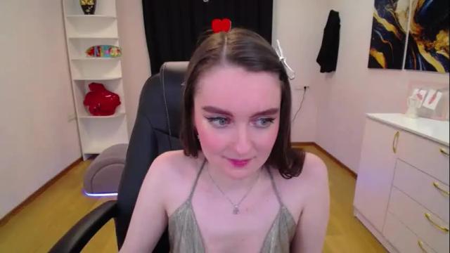 Image 3 of sweetintouch Stream on Chaturbate on 2 months ago
