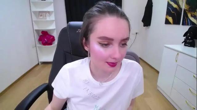 Image 4 of sweetintouch Stream on Chaturbate on 1 month ago
