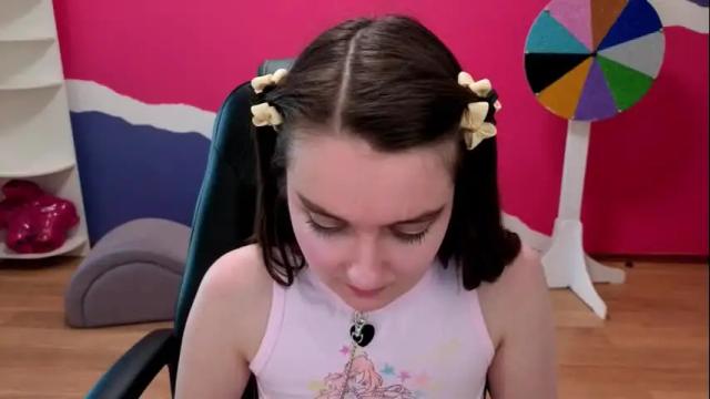 Image 3 of sweetintouch Stream on Chaturbate on 23 days ago