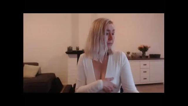 Image 4 of sweetjuice1980 Stream on Chaturbate on 21 months ago