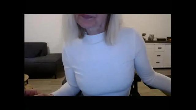 Image 2 of sweetjuice1980 Stream on Chaturbate on 18 months ago