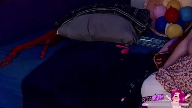 Image 4 of sweetkiitty3 Stream on Chaturbate on 27 days ago