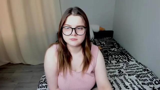 Thumbnail 1, sweetkitty6908's Stream at Chaturbate, 18 months ago