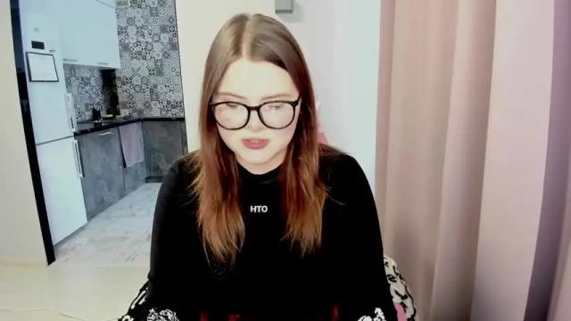 Image 12 of sweetkitty6908 Stream on Chaturbate on 14 months ago