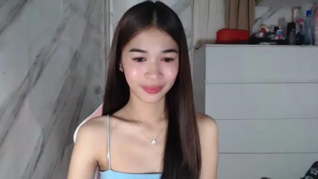 Thumbnail 1, sweetleigh18's Stream at Chaturbate, 18 months ago