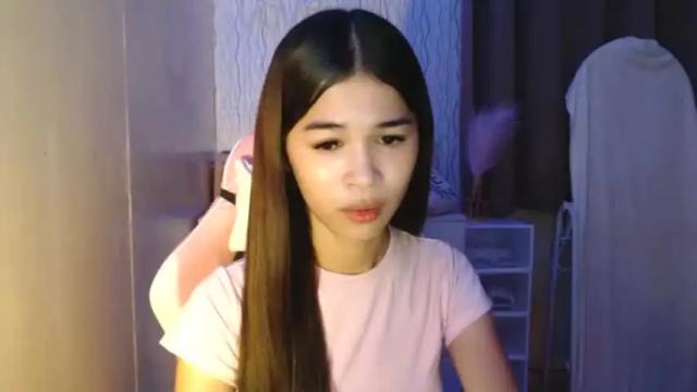 Image 7 of sweetleigh18 Stream on Chaturbate on 13 months ago