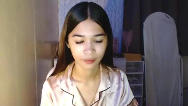 Image 6 of sweetleigh18 Stream on Chaturbate on 12 months ago