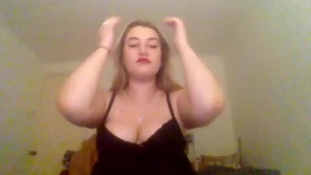 Image 2 of sweetlikehoney03 Stream on Chaturbate on 15 months ago
