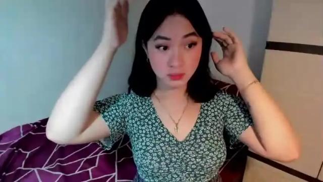 Image 4 of sweetlovepinay04 Stream on Chaturbate on 14 months ago