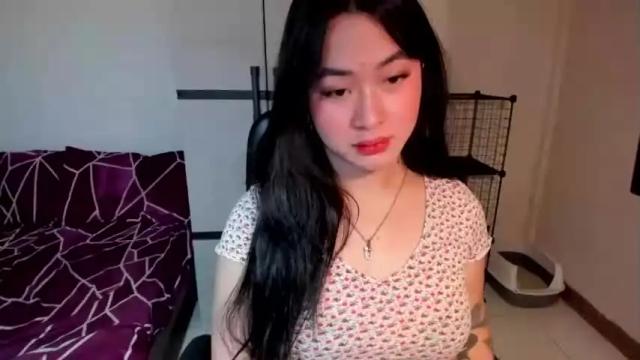 Image 4 of sweetlovepinay04 Stream on Chaturbate on 13 months ago