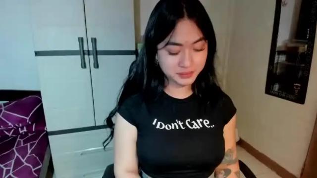 Image 7 of sweetlovepinay04 Stream on Chaturbate on 13 months ago