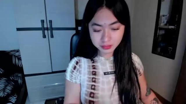 Image 6 of sweetlovepinay04 Stream on Chaturbate on 13 months ago