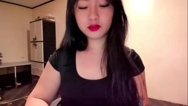 Image 10 of sweetlovepinay04 Stream on Chaturbate on 20 days ago