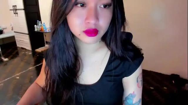 Image 6 of sweetlovepinay04 Stream on Chaturbate on 15 days ago