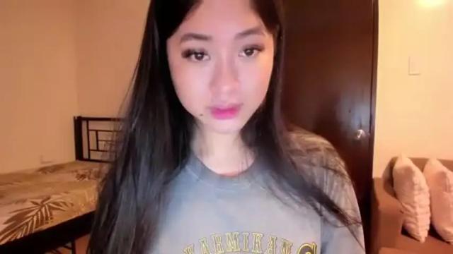 Image 10 of sweetlovepinay04 Stream on Chaturbate on 2 months ago
