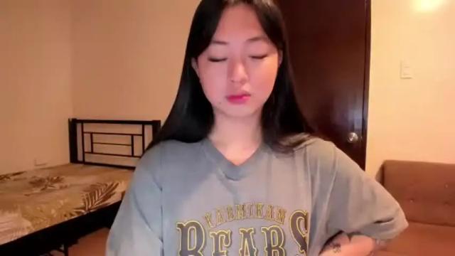 Image 2 of sweetlovepinay04 Stream on Chaturbate on 2 months ago