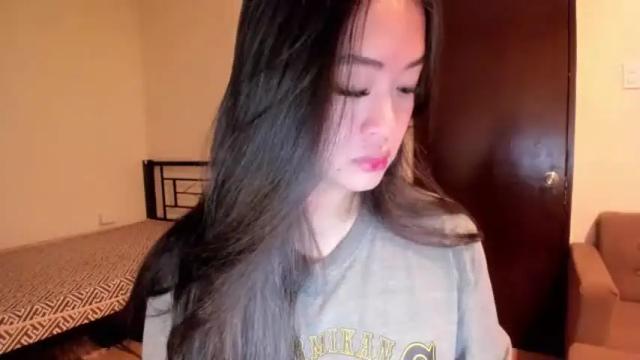 Image 10 of sweetlovepinay04 Stream on Chaturbate on 2 months ago