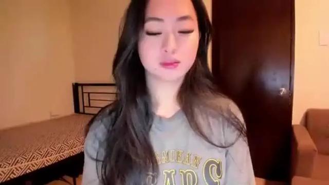 Image 7 of sweetlovepinay04 Stream on Chaturbate on 2 months ago