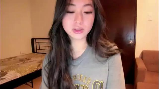 Image 4 of sweetlovepinay04 Stream on Chaturbate on 1 month ago