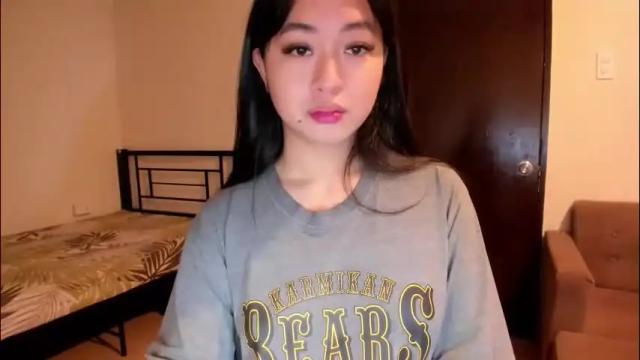 Image 4 of sweetlovepinay04 Stream on Chaturbate on 1 month ago
