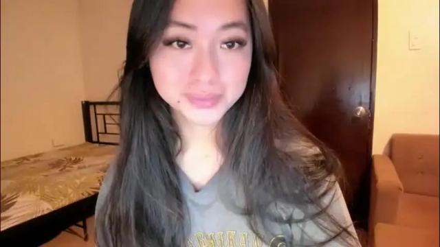 Image 11 of sweetlovepinay04 Stream on Chaturbate on 1 month ago