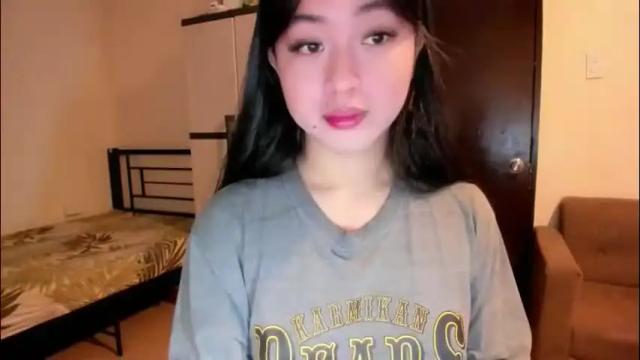 Image 7 of sweetlovepinay04 Stream on Chaturbate on 1 month ago