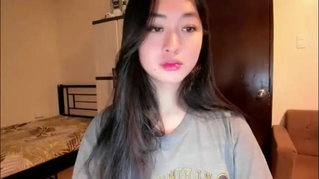 Image 10 of sweetlovepinay04 Stream on Chaturbate on 1 month ago