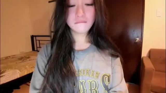 Image 11 of sweetlovepinay04 Stream on Chaturbate on 1 month ago