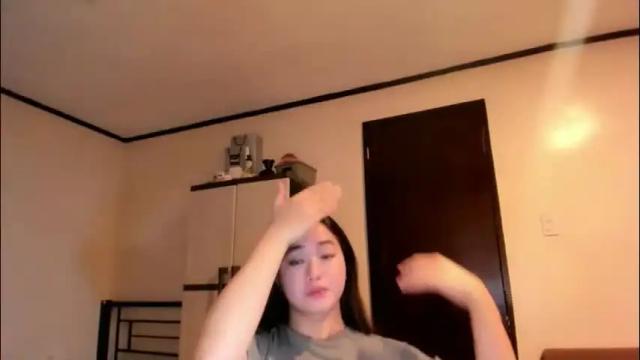 Image 11 of sweetlovepinay04 Stream on Chaturbate on 1 month ago