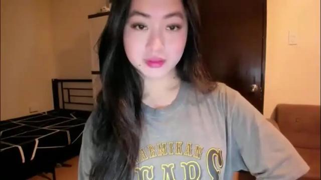 Image 4 of sweetlovepinay04 Stream on Chaturbate on 1 month ago