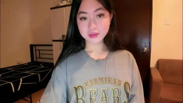 Image 6 of sweetlovepinay04 Stream on Chaturbate on 1 month ago