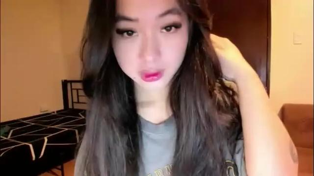 Image 10 of sweetlovepinay04 Stream on Chaturbate on 1 month ago