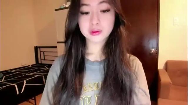 Image 6 of sweetlovepinay04 Stream on Chaturbate on 1 month ago