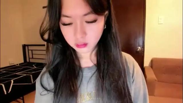 Image 10 of sweetlovepinay04 Stream on Chaturbate on 1 month ago