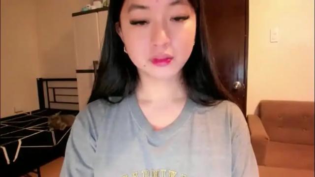 Image 11 of sweetlovepinay04 Stream on Chaturbate on 1 month ago