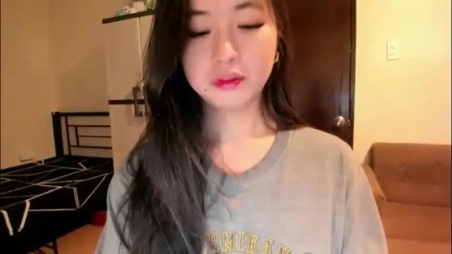 Image 12 of sweetlovepinay04 Stream on Chaturbate on 1 month ago