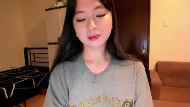 Image 2 of sweetlovepinay04 Stream on Chaturbate on 1 month ago