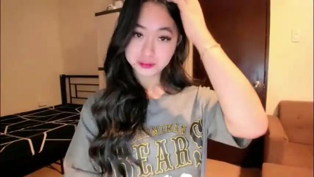Image 10 of sweetlovepinay04 Stream on Chaturbate on 1 month ago