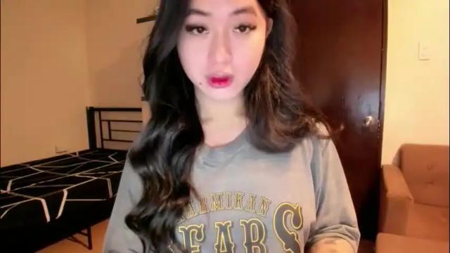 Image 6 of sweetlovepinay04 Stream on Chaturbate on 1 month ago