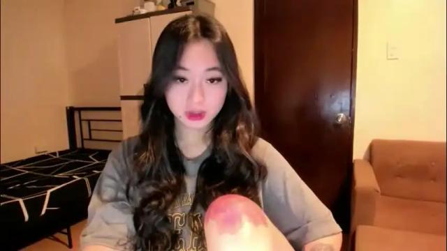 Image 4 of sweetlovepinay04 Stream on Chaturbate on 1 month ago