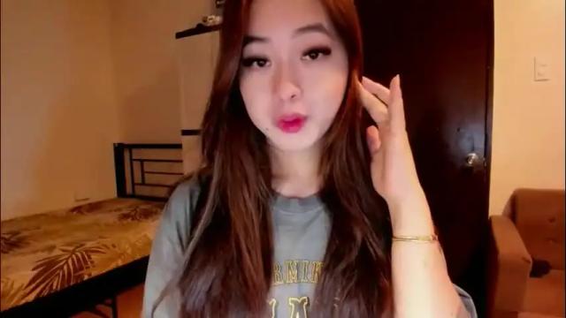 Image 12 of sweetlovepinay04 Stream on Chaturbate on 3 days ago