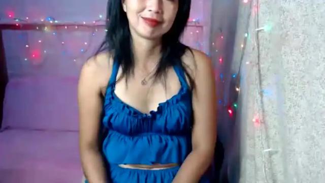 Image 2 of sweetlover2023 Stream on Chaturbate on 18 months ago