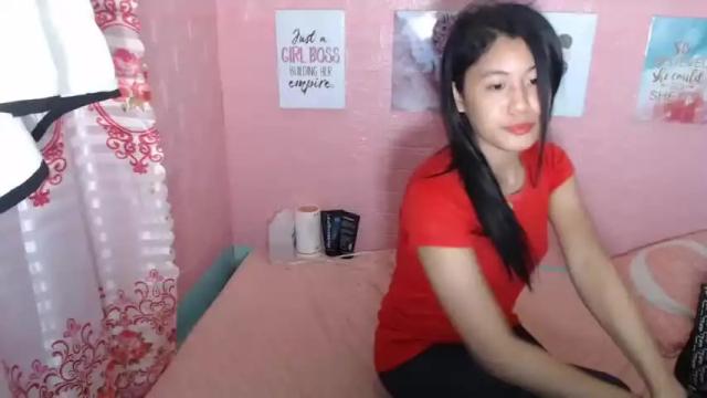 Image 4 of sweetlucy21 Stream on Chaturbate on 20 months ago