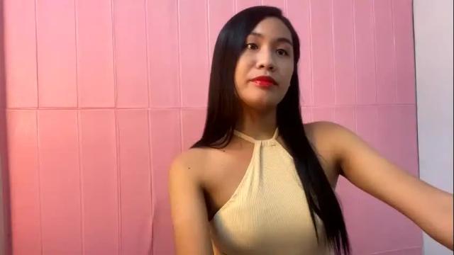 Image 3 of sweetlucy21 Stream on Chaturbate on 26 months ago