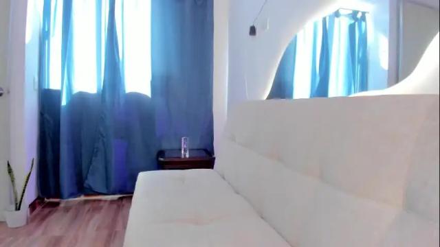 Image 4 of sweetluna___ Stream on Chaturbate on 1 month ago