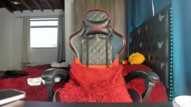 Image 12 of sweetlune Stream on Chaturbate on 13 months ago
