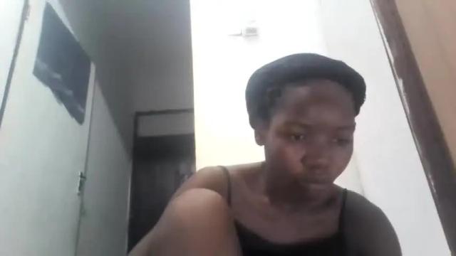 Image 11 of sweetlyna Stream on Chaturbate on 17 months ago