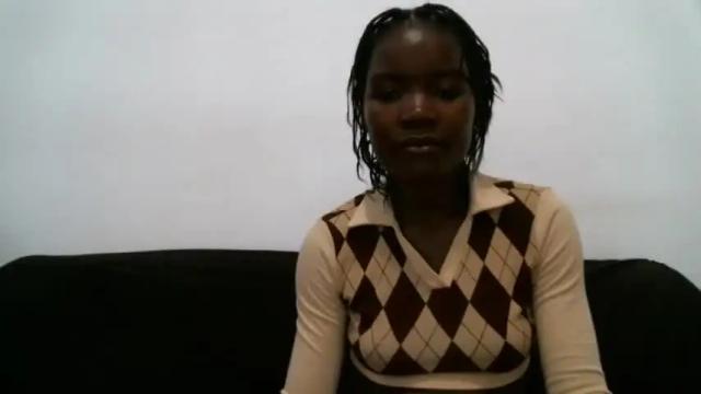 Image 4 of sweetlyna Stream on Chaturbate on 16 months ago